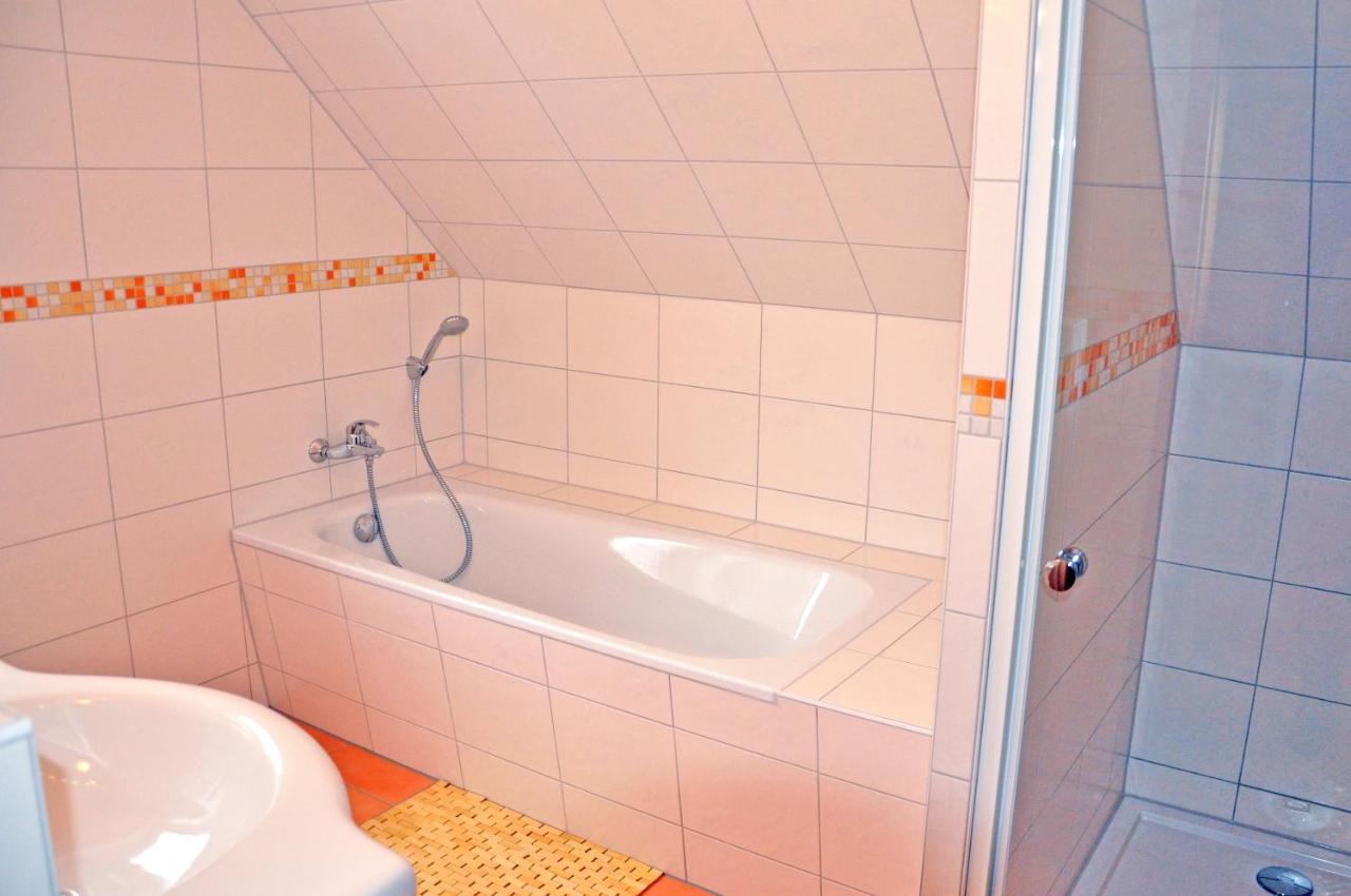 Marienfelde Ferienhaus Mueritzbrise / Og-Appartement מראה חיצוני תמונה